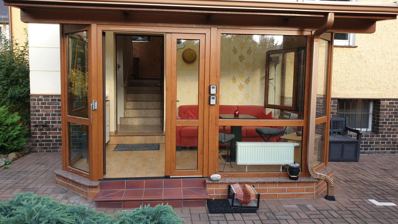 Haesselhof - 80Qm Ferienwohnung Im Zentrum Von Bad Liebenwerda Exteriör bild
